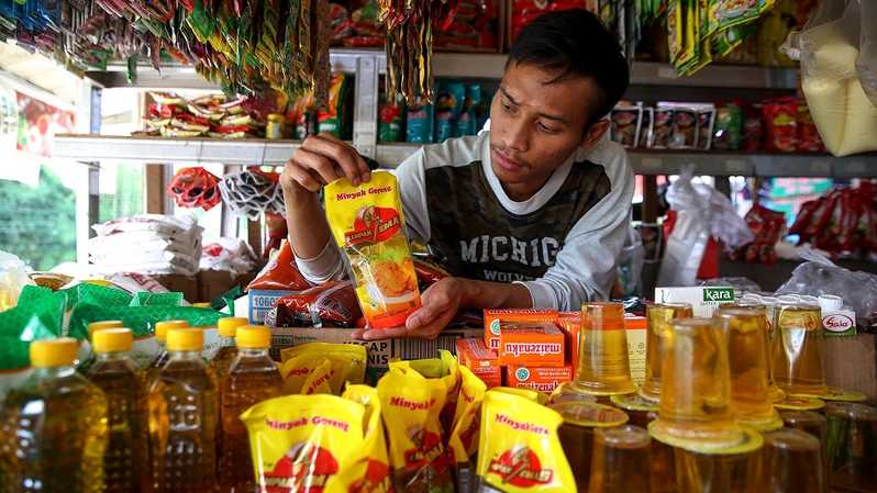 Minyak Goreng Curah di Jawa Tengah Rata-Rata Turun Menjadi Rp12.500/Liter